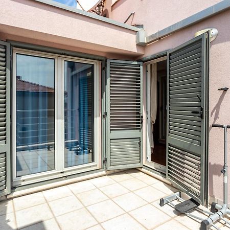 Villa Violeta With The Sea View, 3 Min Walk To The Beach Split Buitenkant foto
