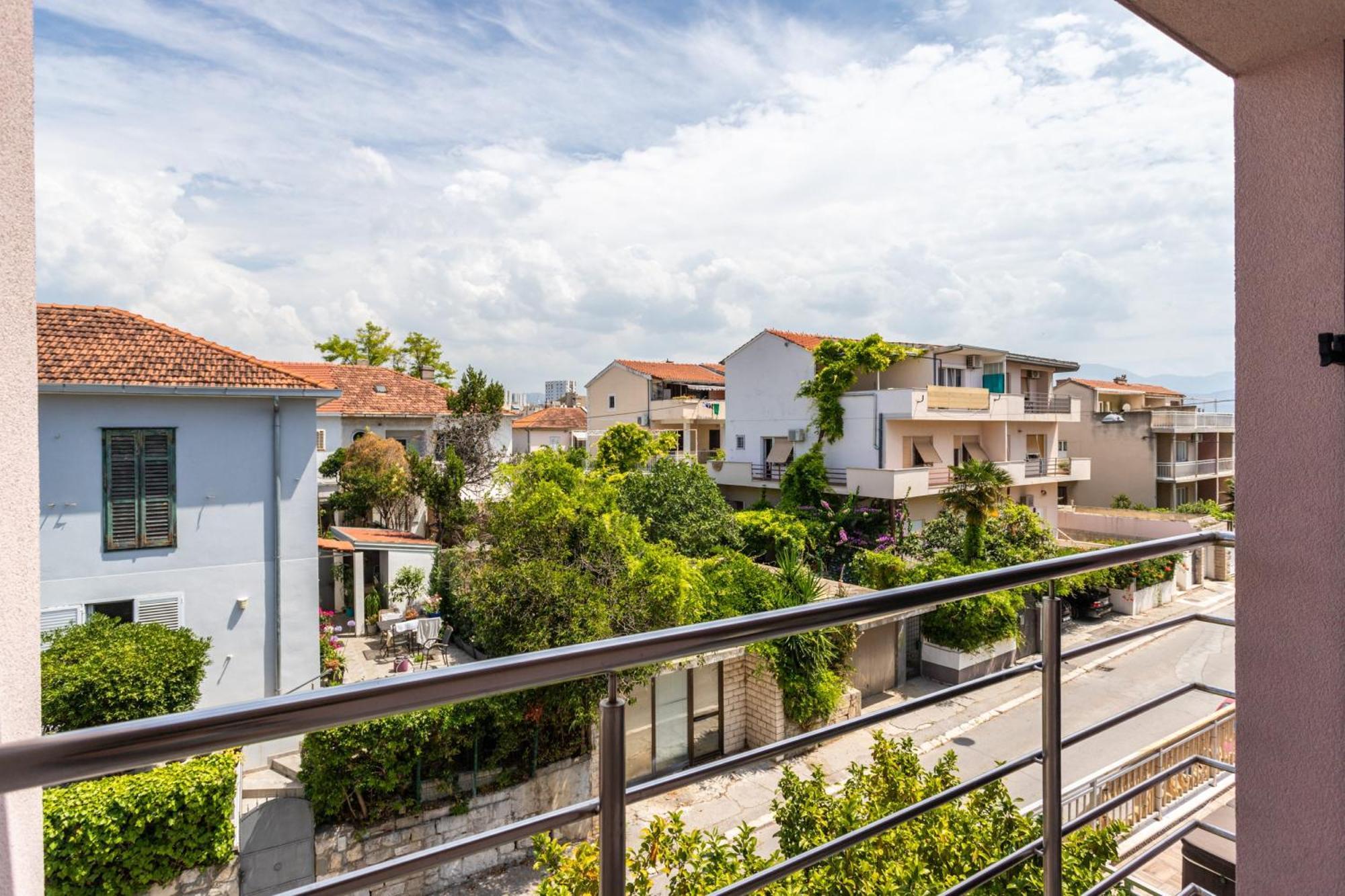 Villa Violeta With The Sea View, 3 Min Walk To The Beach Split Buitenkant foto